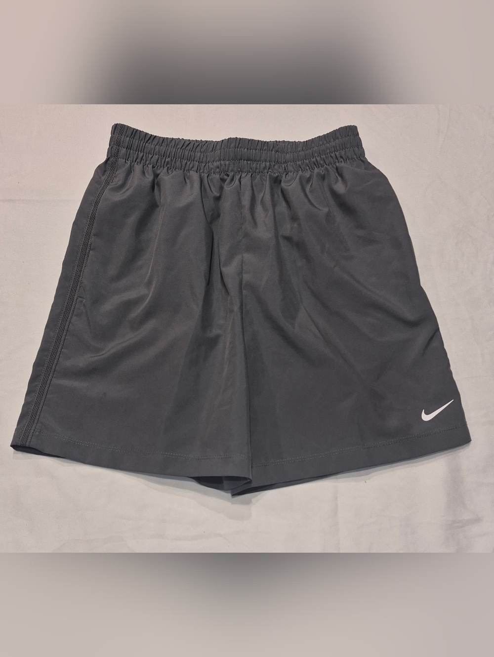 Boys Nike Shorts Size Medium - Never Worn